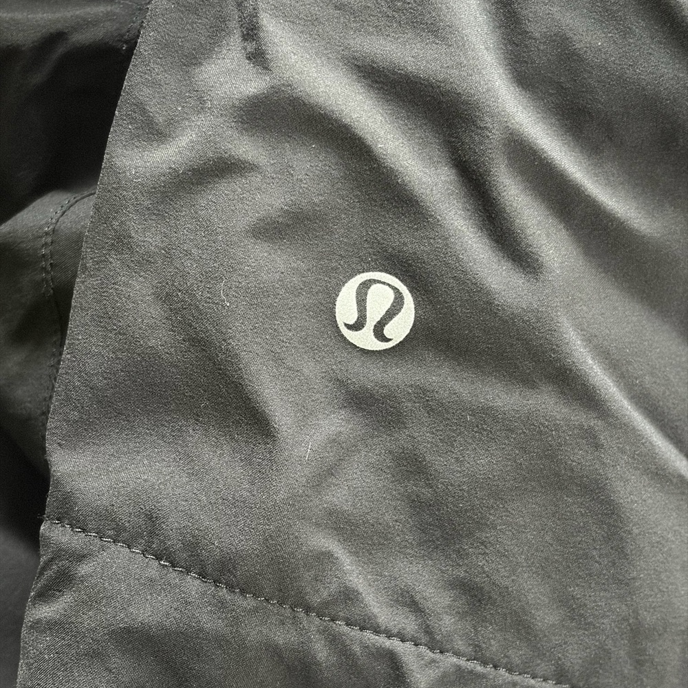 Lululemon 🍋 Rise & Shine Jacket II - Picture 8 of 8